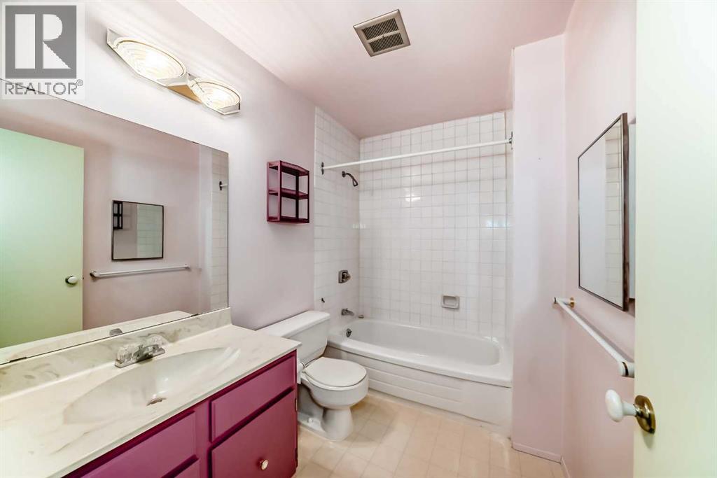 13, 228 Theodore Place Nw, Calgary, Alberta  T2K 5S1 - Photo 32 - A2281572