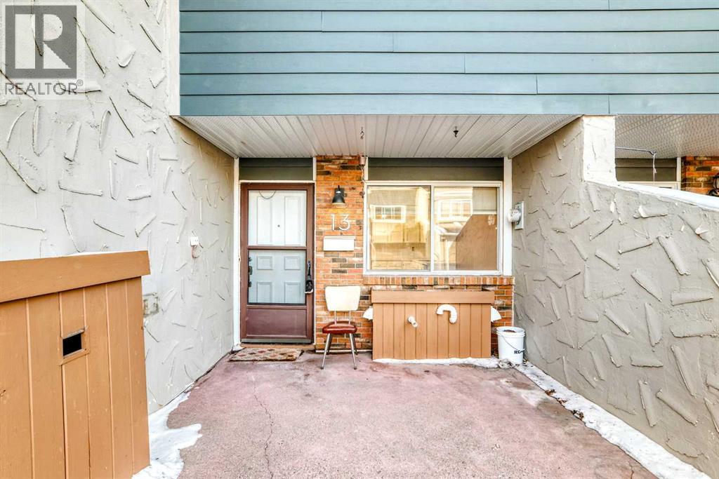 13, 228 Theodore Place Nw, Calgary, Alberta  T2K 5S1 - Photo 3 - A2281572