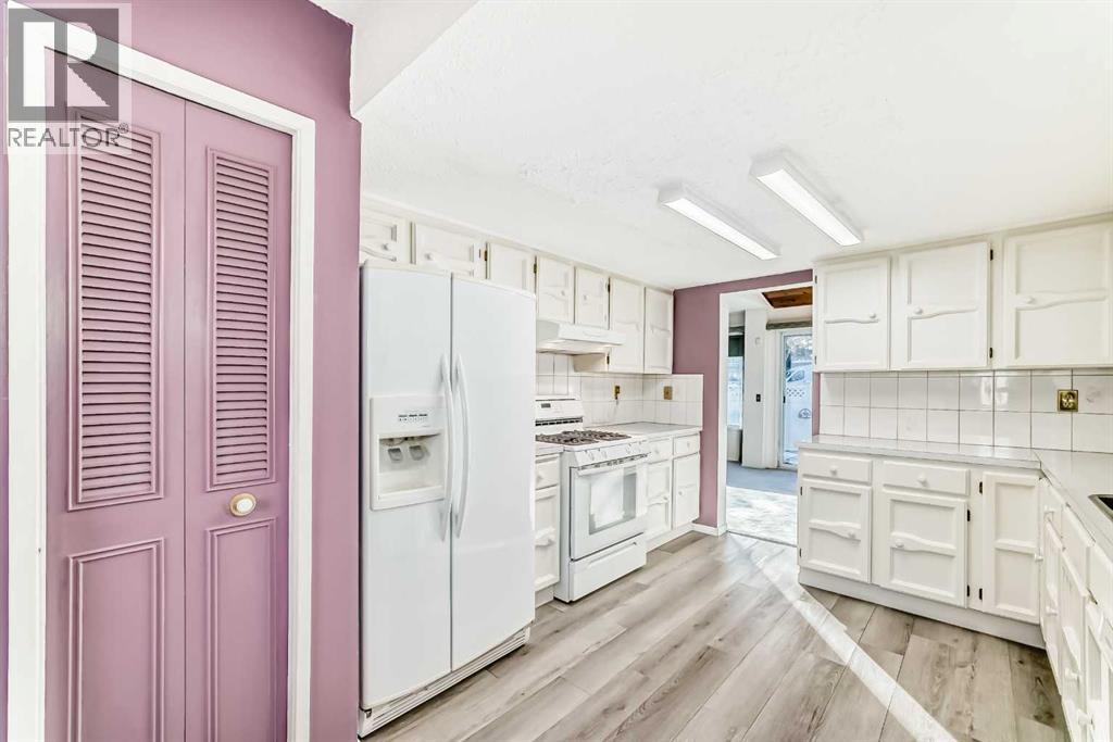 13, 228 Theodore Place Nw, Calgary, Alberta  T2K 5S1 - Photo 6 - A2281572