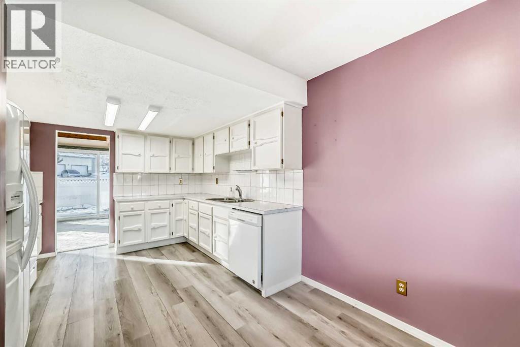 13, 228 Theodore Place Nw, Calgary, Alberta  T2K 5S1 - Photo 11 - A2281572