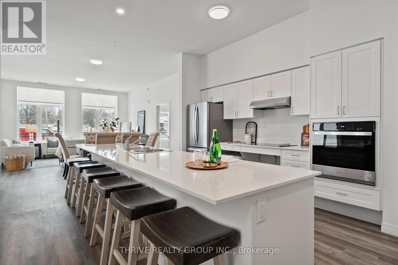 217 - 373 Hill Street, London South, Ontario  N6B 1E3 - Photo 4 - X12736550