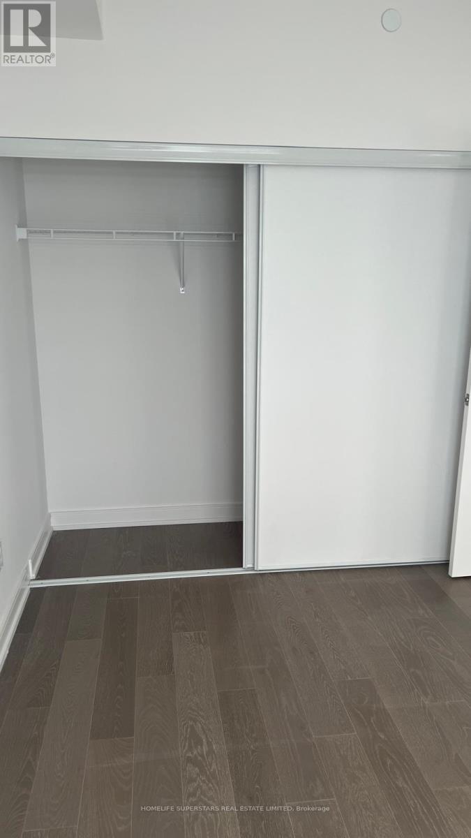 806 - 705 Davis Drive, Newmarket, Ontario  L3Y 0J1 - Photo 7 - N12721874