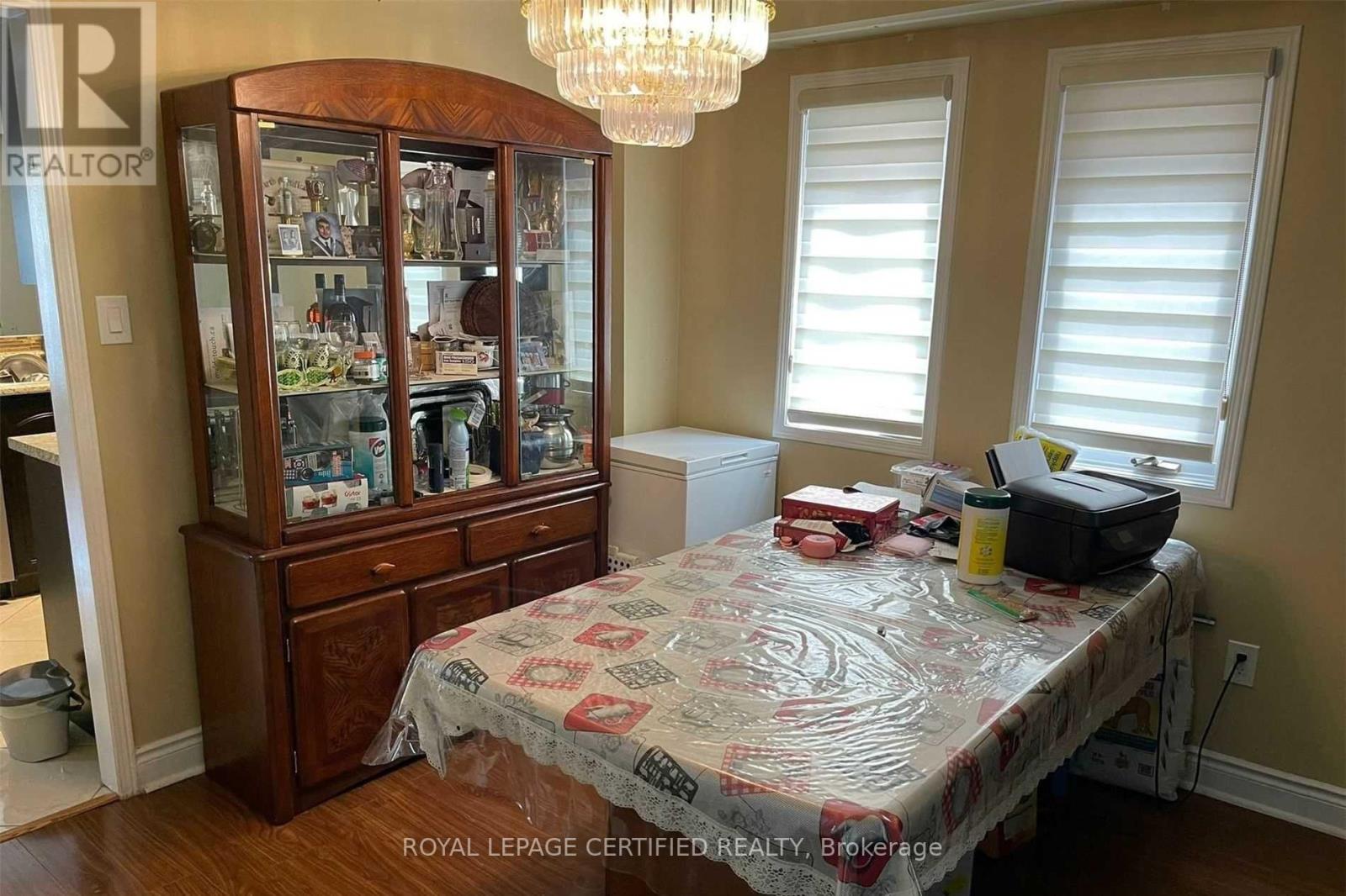 66 Tumbleweed Trail, Brampton, Ontario  L6Y 4Z9 - Photo 9 - W12721700