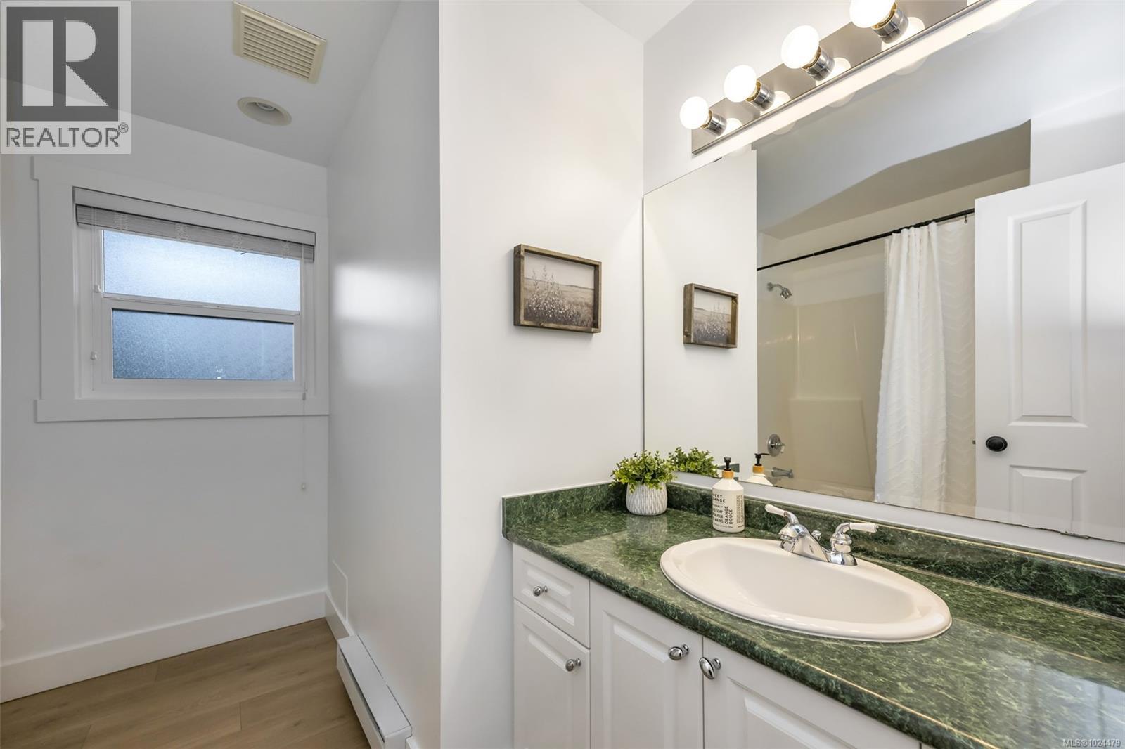 10369 Bowerbank Rd, Sidney, British Columbia  V8L 3L6 - Photo 32 - 1024479