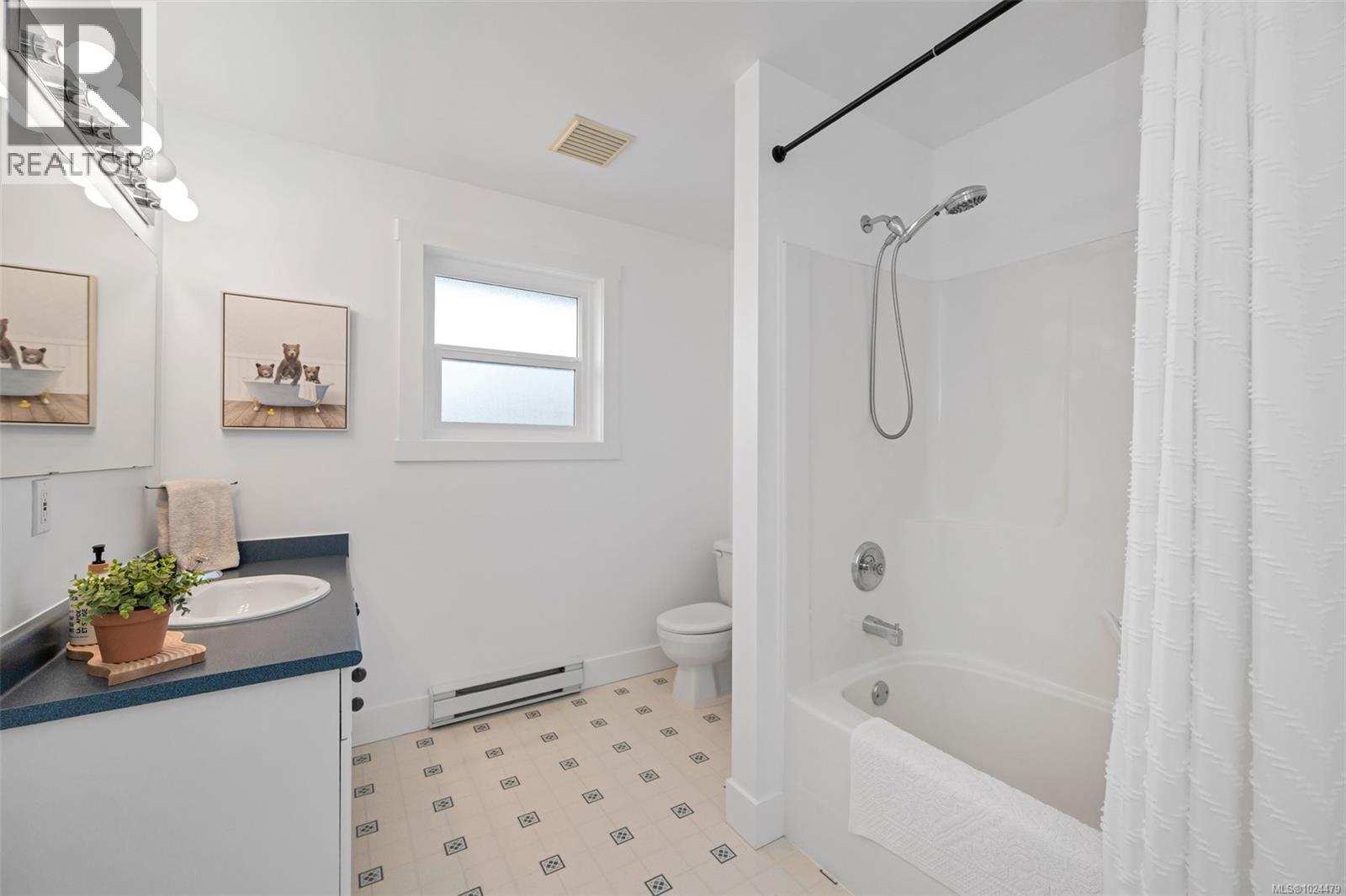 10369 Bowerbank Rd, Sidney, British Columbia  V8L 3L6 - Photo 34 - 1024479