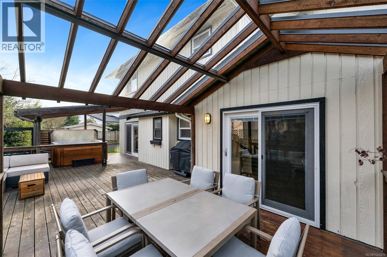 10369 Bowerbank Rd, Sidney, British Columbia  V8L 3L6 - Photo 40 - 1024479