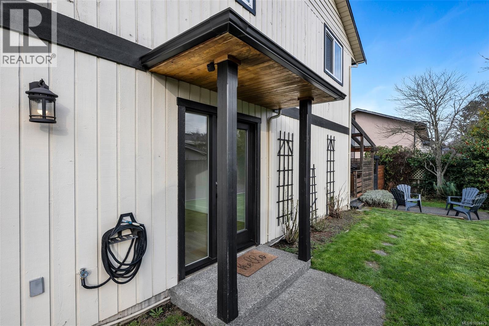 10369 Bowerbank Rd, Sidney, British Columbia  V8L 3L6 - Photo 45 - 1024479