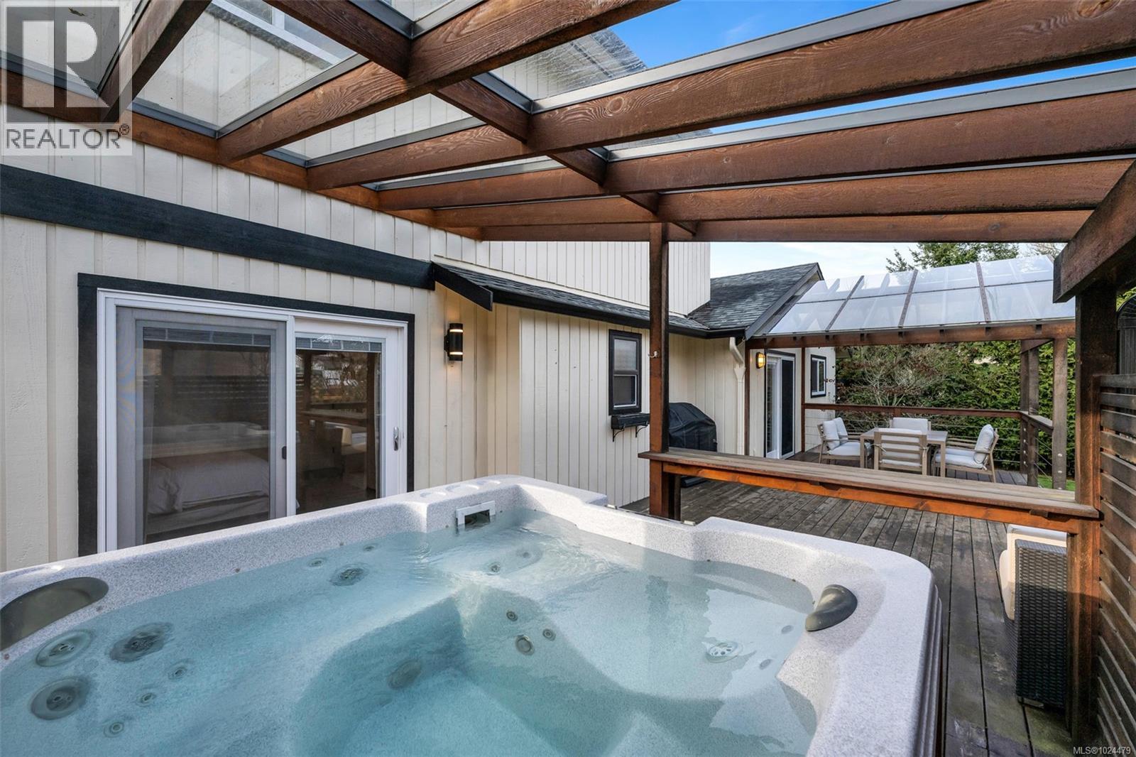 10369 Bowerbank Rd, Sidney, British Columbia  V8L 3L6 - Photo 46 - 1024479