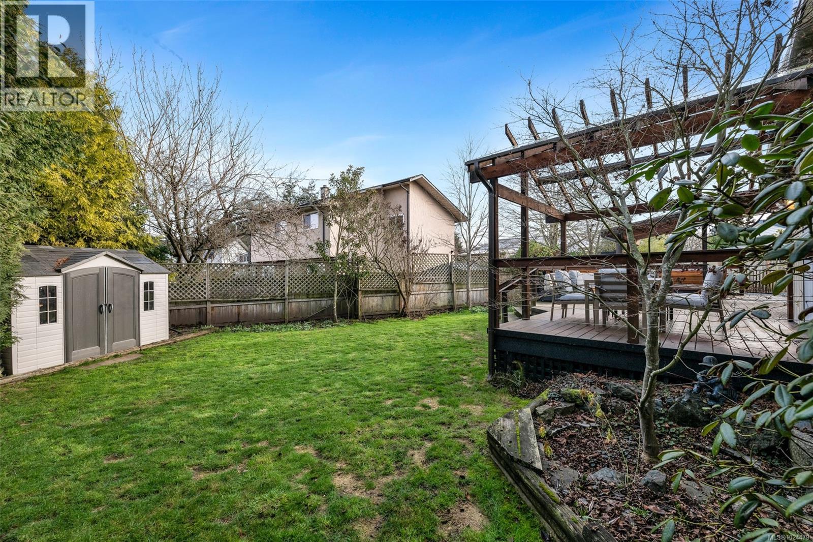 10369 Bowerbank Rd, Sidney, British Columbia  V8L 3L6 - Photo 47 - 1024479