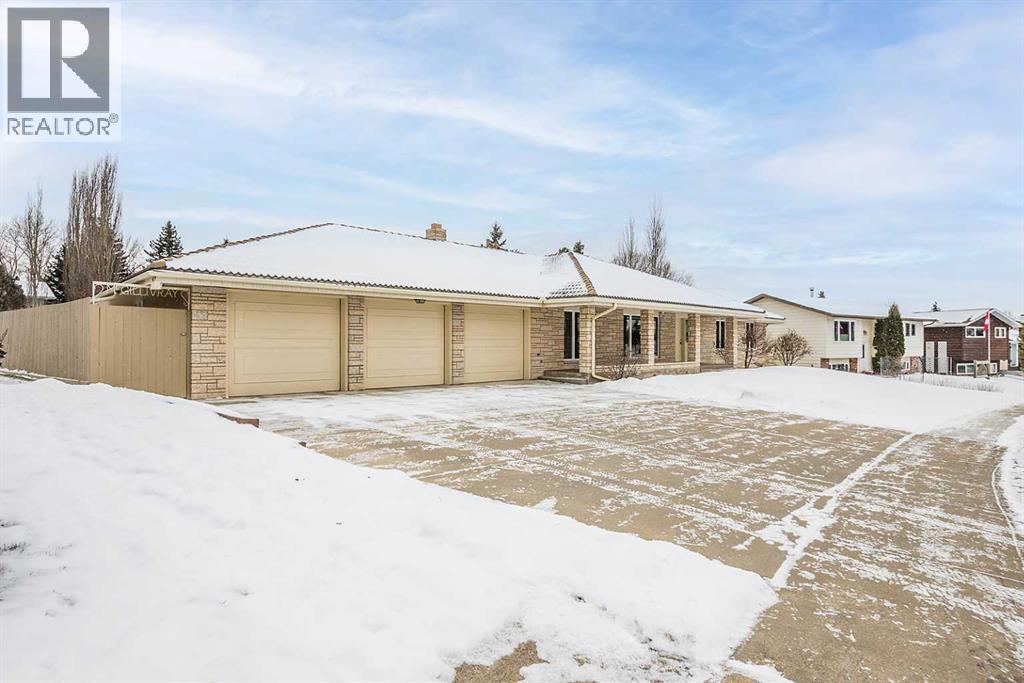 5235 38 Street Crescent, Innisfail, Alberta  T4G 1G7 - Photo 43 - A2277123