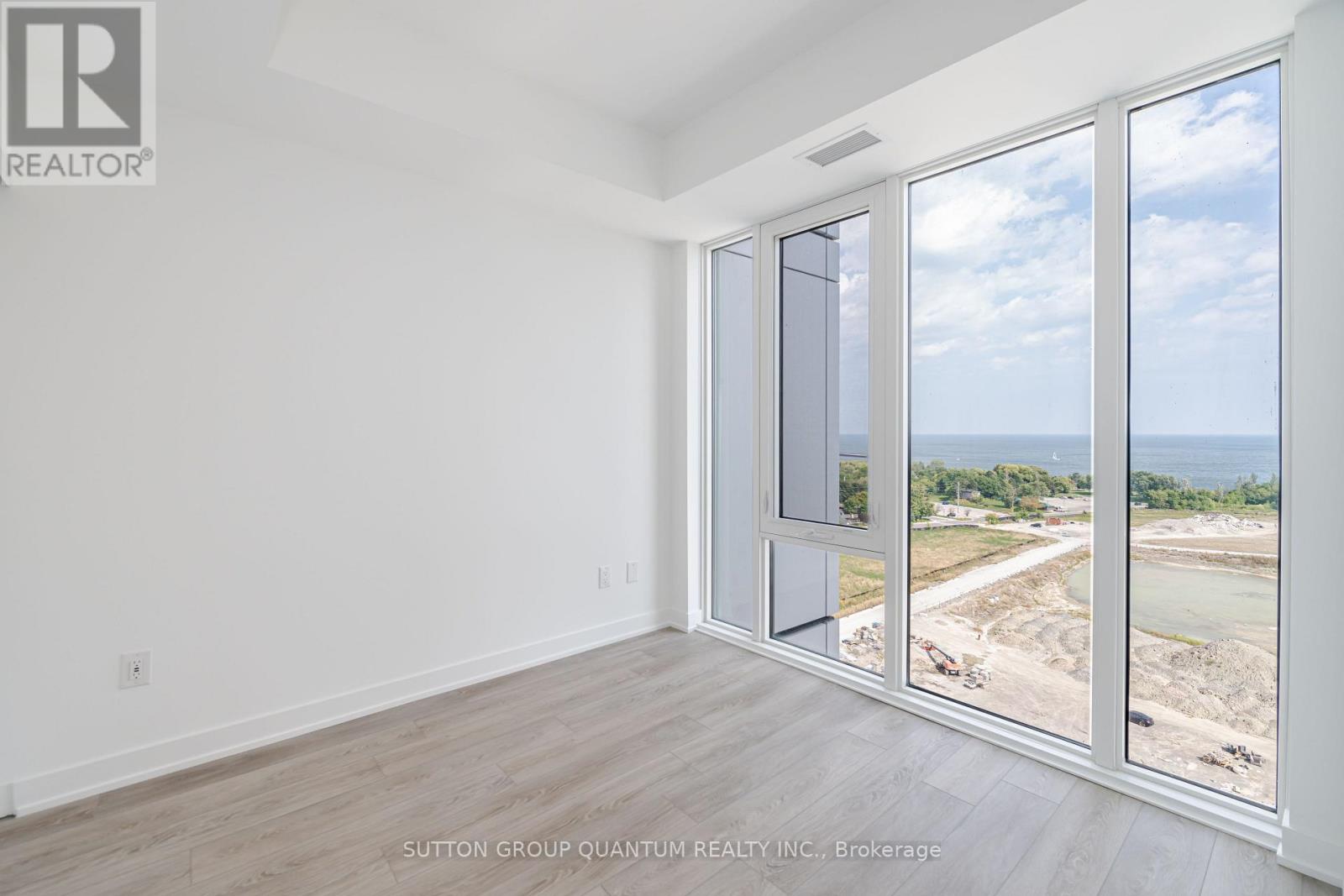 1307 - 220 Missinnihe Way, Mississauga, Ontario  L5H 0A9 - Photo 20 - W9387686