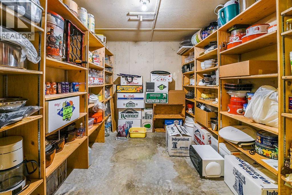 5235 38 Street Crescent, Innisfail, Alberta  T4G 1G7 - Photo 35 - A2277123