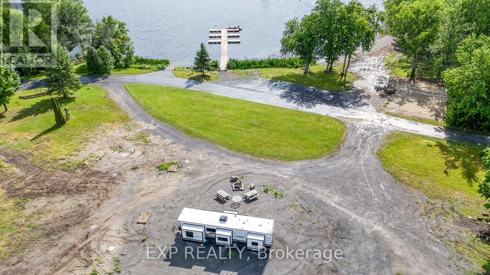 100 Cedar Avenue, Beckwith, Ontario  K7C 0C4 - Photo 5 - X12295406