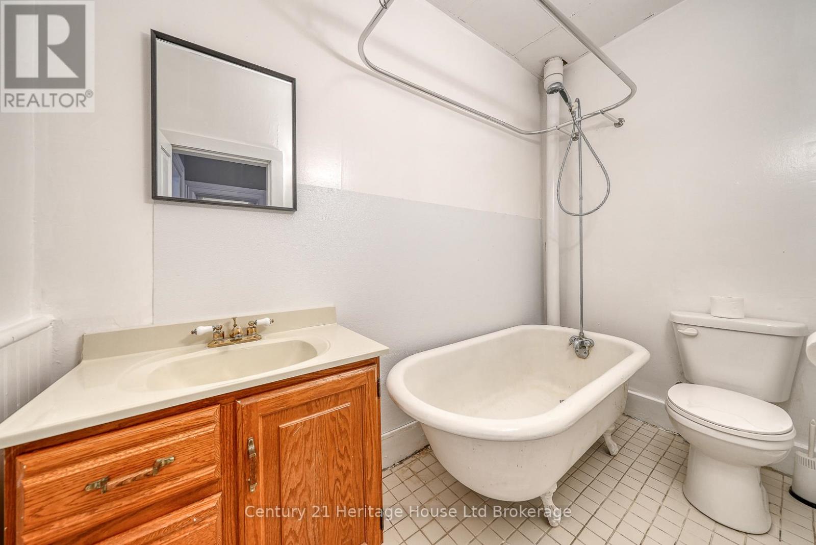 119 Carroll Street, Ingersoll, Ontario  N5C 1W3 - Photo 12 - X12729920