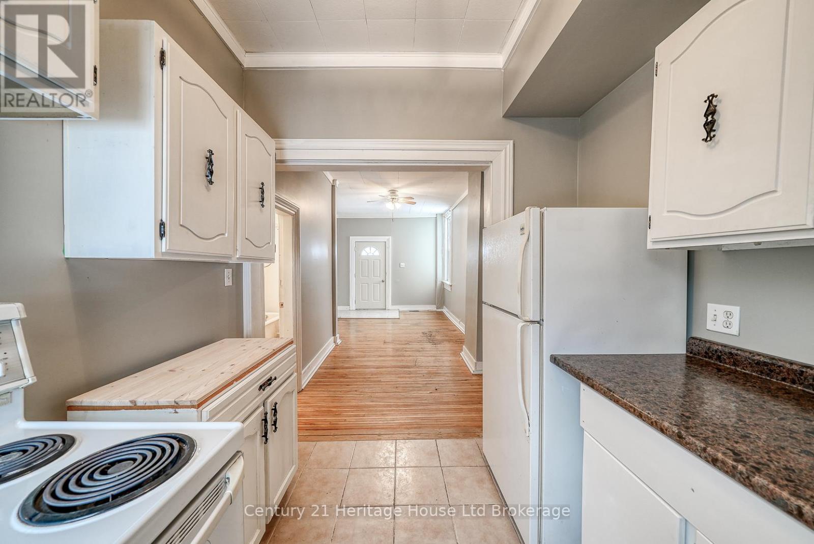 119 Carroll Street, Ingersoll, Ontario  N5C 1W3 - Photo 8 - X12729920