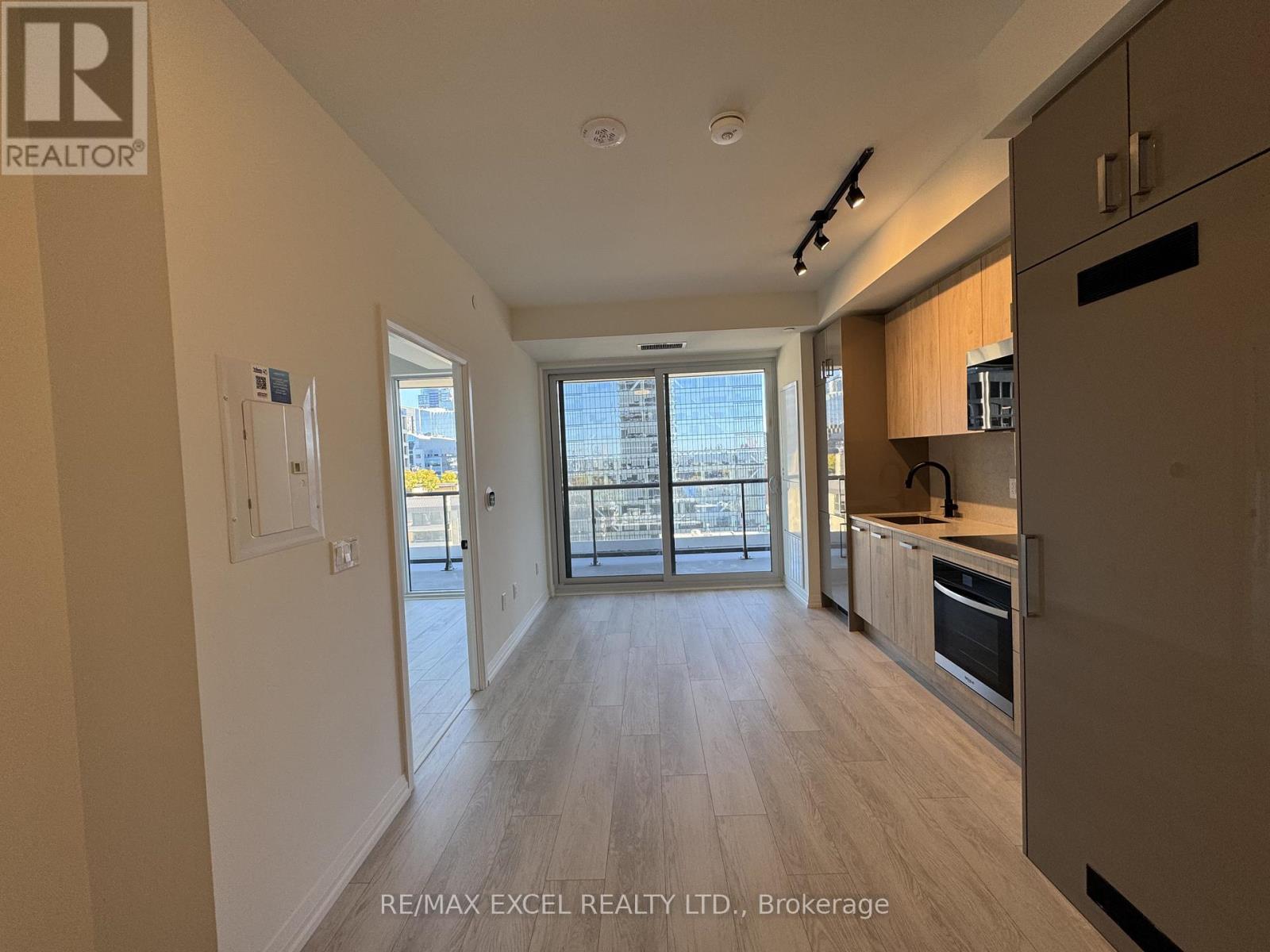 1504 - 280 Dundas Street W, Toronto, Ontario  M5T 0E3 - Photo 2 - C12736500