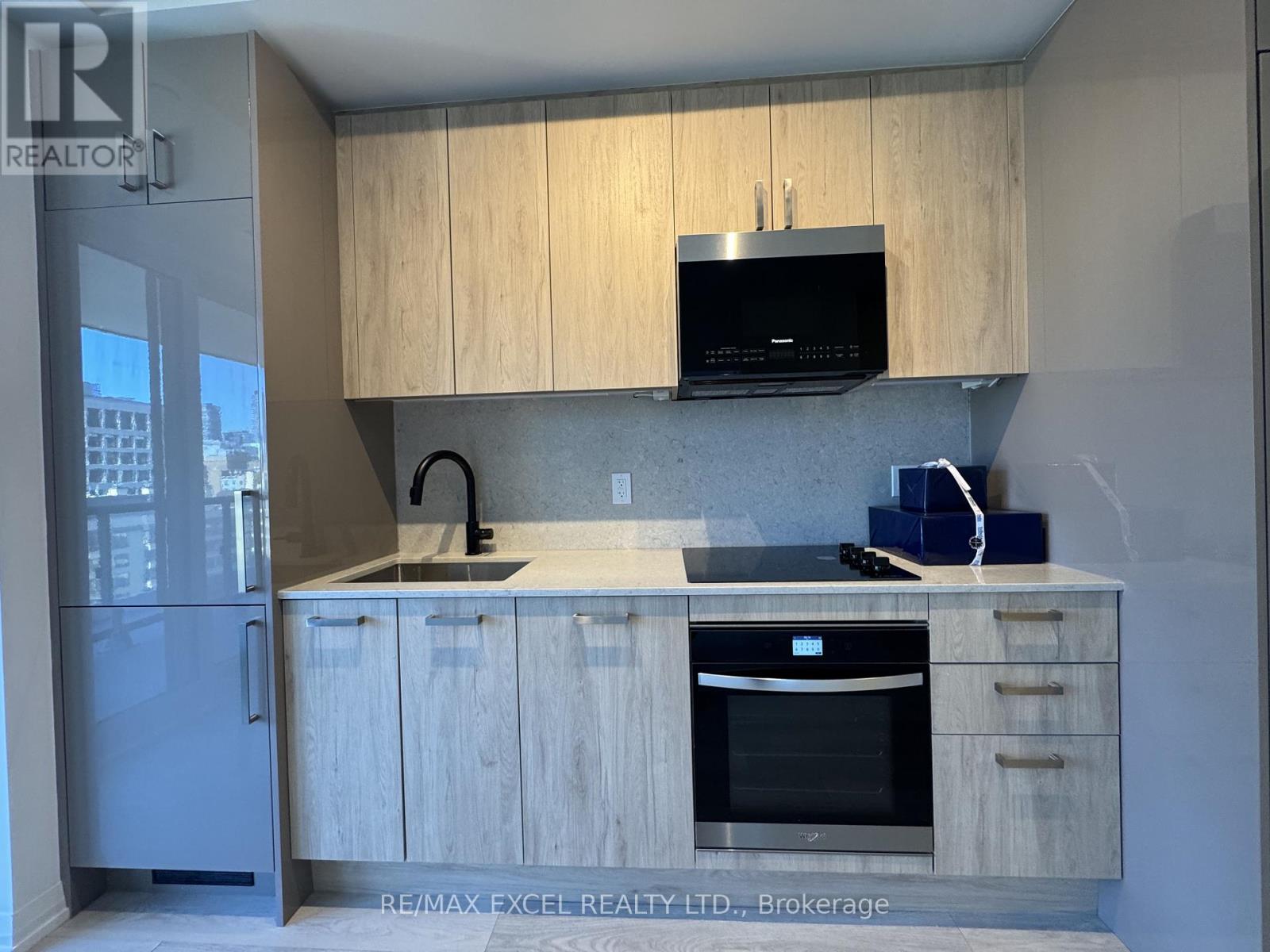 1504 - 280 Dundas Street W, Toronto, Ontario  M5T 0E3 - Photo 7 - C12736500