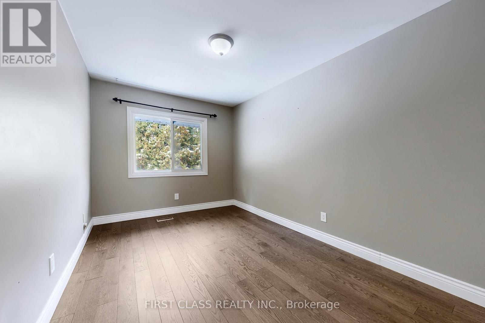 8 Fernside Court, Toronto, Ontario  M2N 6A1 - Photo 27 - C12736558