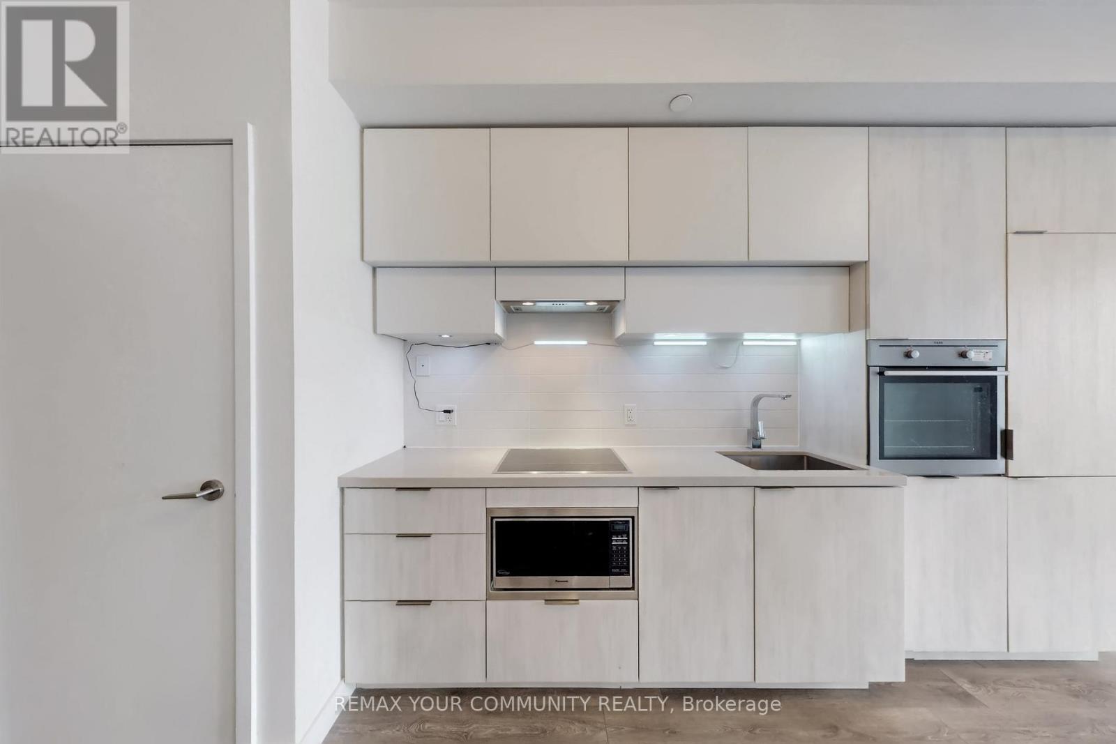 3701 - 8 Eglinton Avenue E, Toronto, Ontario  M4P 1A6 - Photo 14 - C12736592