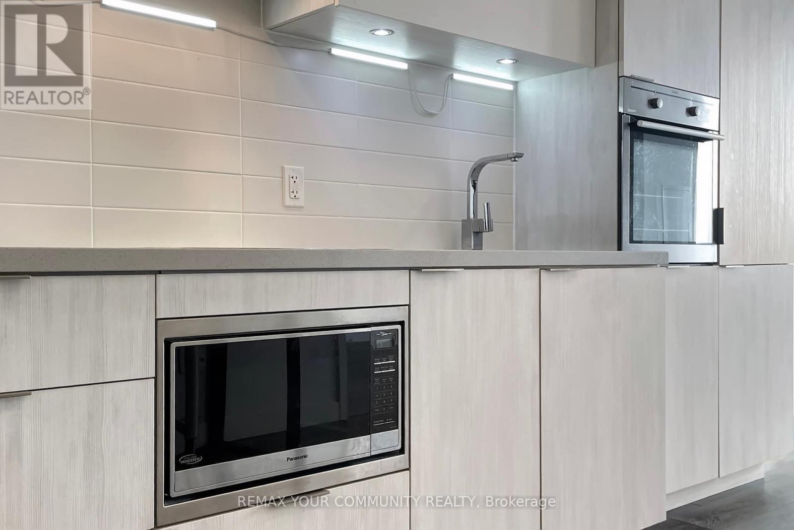 3701 - 8 Eglinton Avenue E, Toronto, Ontario  M4P 1A6 - Photo 17 - C12736592