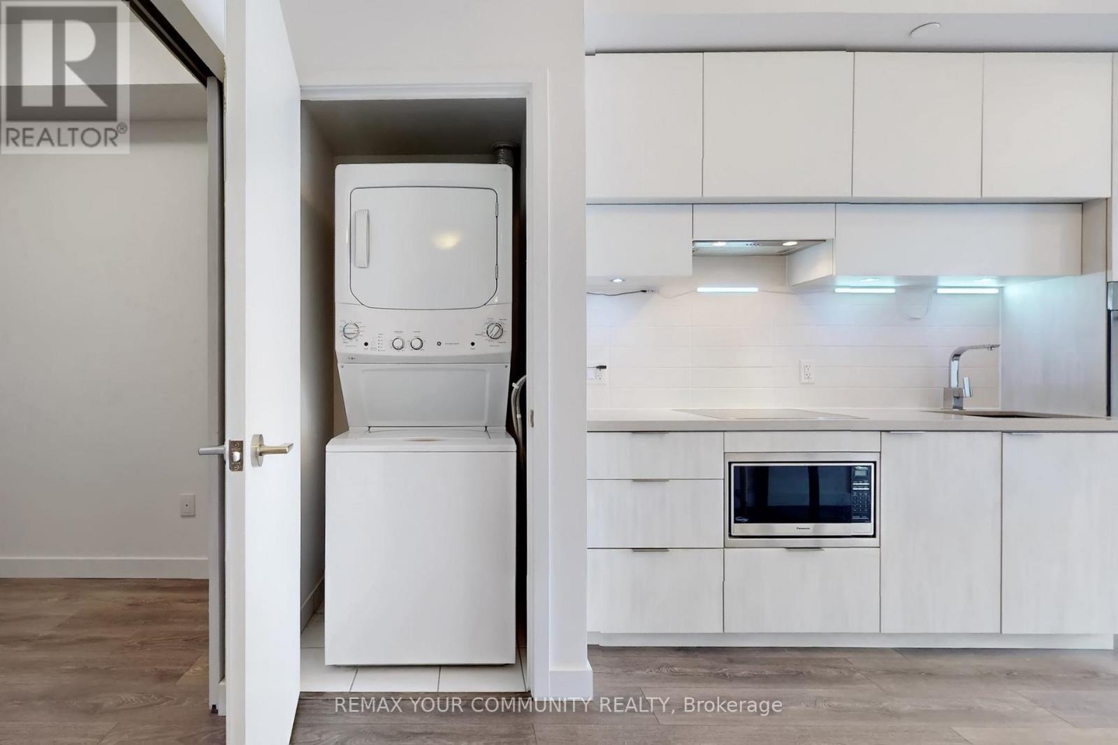 3701 - 8 Eglinton Avenue E, Toronto, Ontario  M4P 1A6 - Photo 34 - C12736592