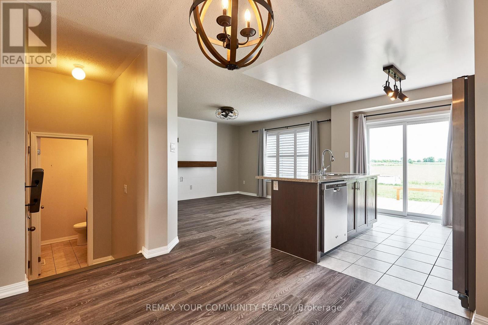 10 Don Hadden Crescent, Brock, Ontario  L0C 1H0 - Photo 8 - N12736574