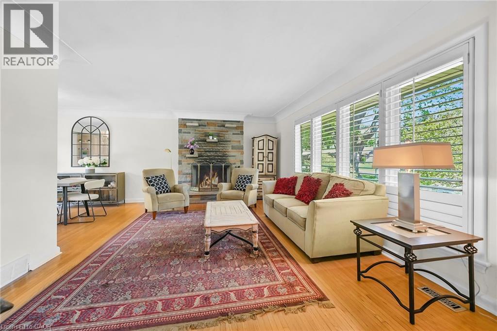 128 Oneida Boulevard, Ancaster, Ontario  L9G 3C9 - Photo 5 - 40801435