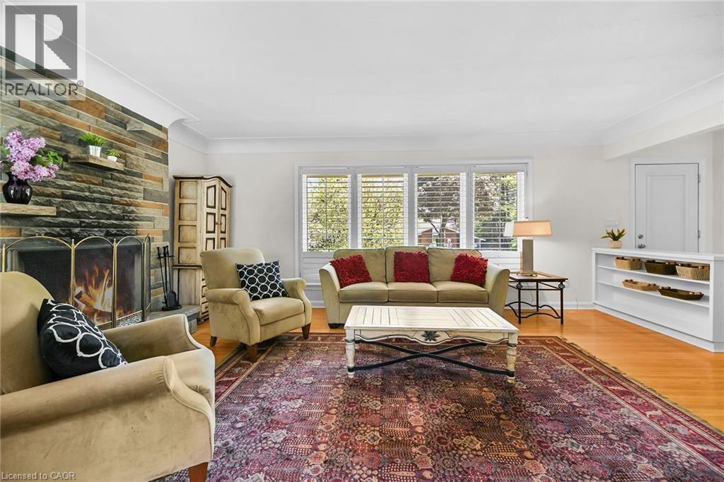 128 Oneida Boulevard, Ancaster, Ontario  L9G 3C9 - Photo 7 - 40801435