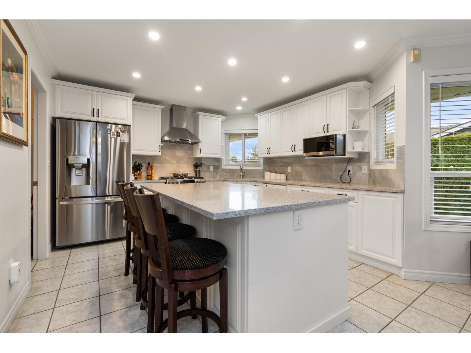 6792 Henry Street, Sardis South, Chilliwack, British Columbia  V2R 2W1 - Photo 4 - R3083834