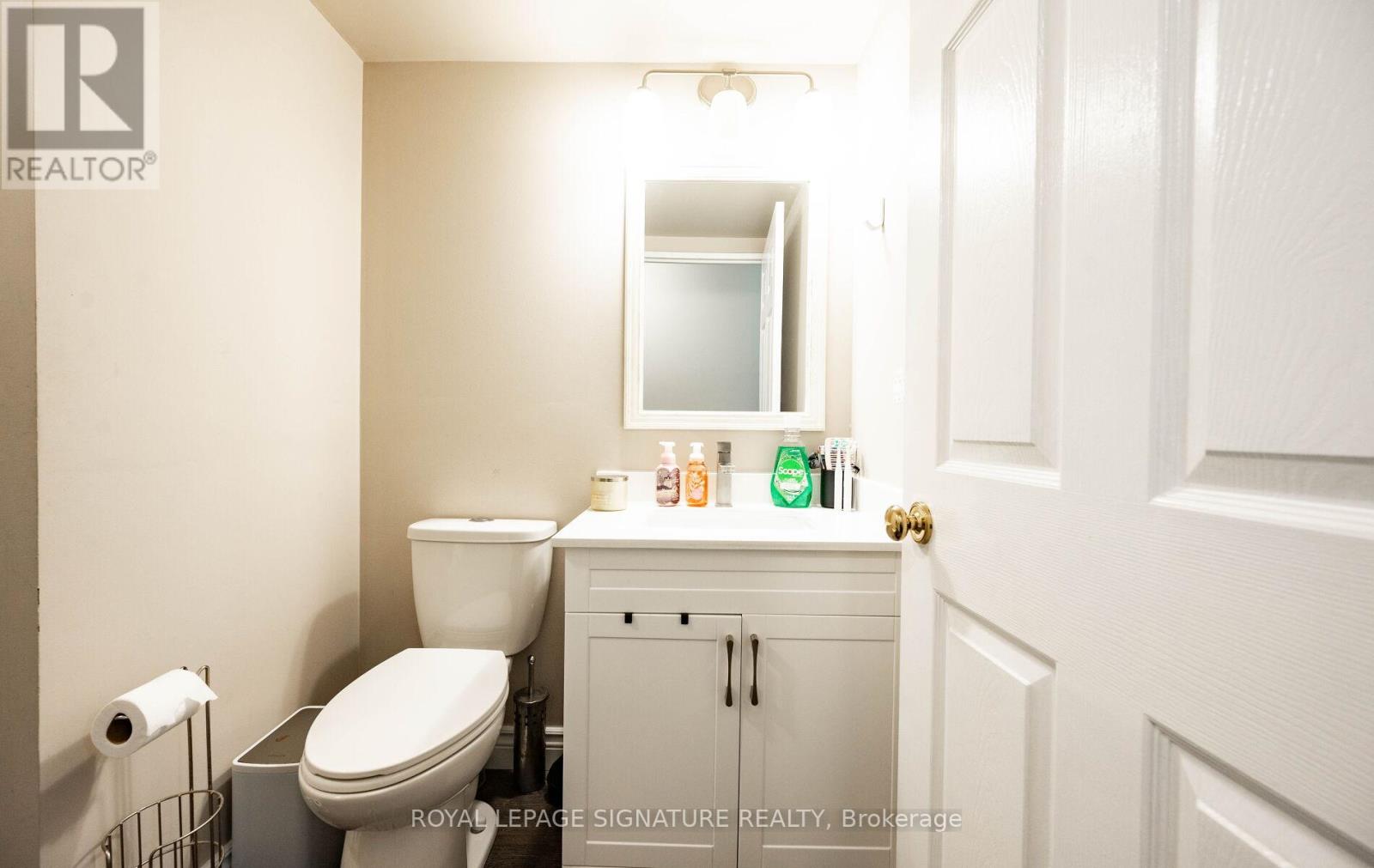 308 - 250 Webb Drive, Mississauga, Ontario  L5B 3Z4 - Photo 17 - W12736516