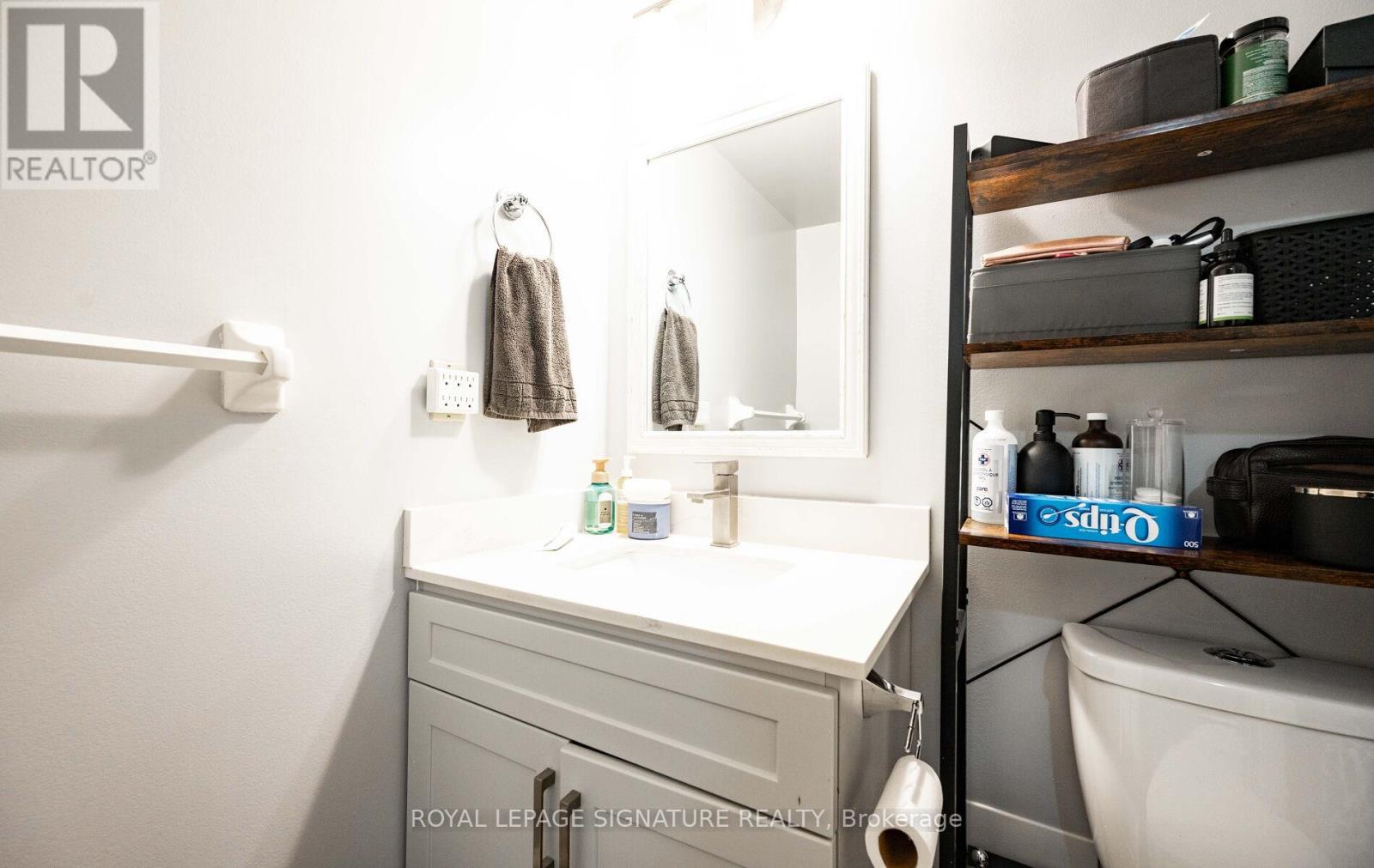 308 - 250 Webb Drive, Mississauga, Ontario  L5B 3Z4 - Photo 29 - W12736516