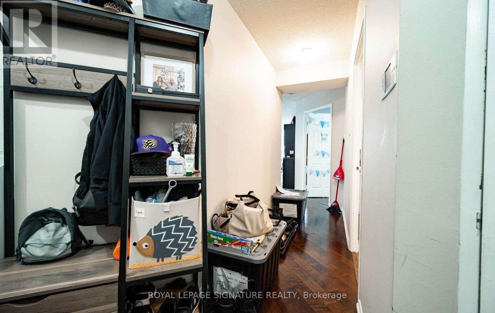 308 - 250 Webb Drive, Mississauga, Ontario  L5B 3Z4 - Photo 32 - W12736516