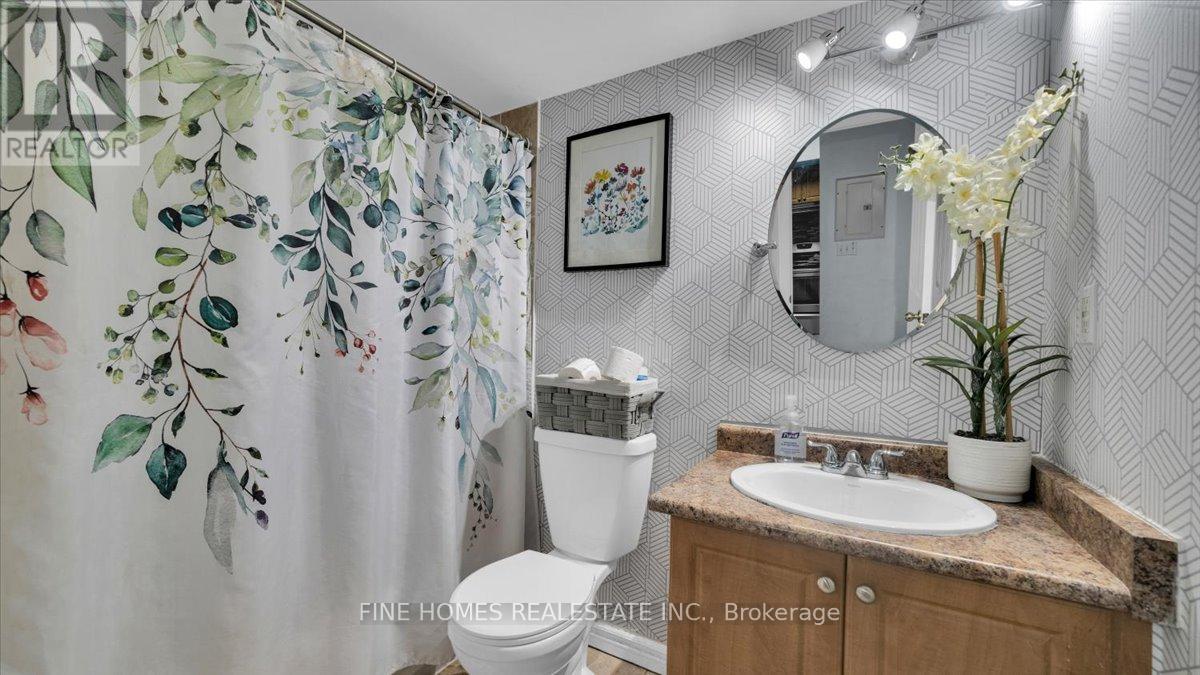 2072 - 3041 Finch Avenue W, Toronto, Ontario  M9M 0A4 - Photo 10 - W12736528