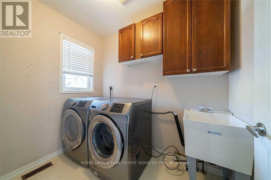 149 Roxton Road, Oakville, Ontario  L6H 6N3 - Photo 19 - W12736586