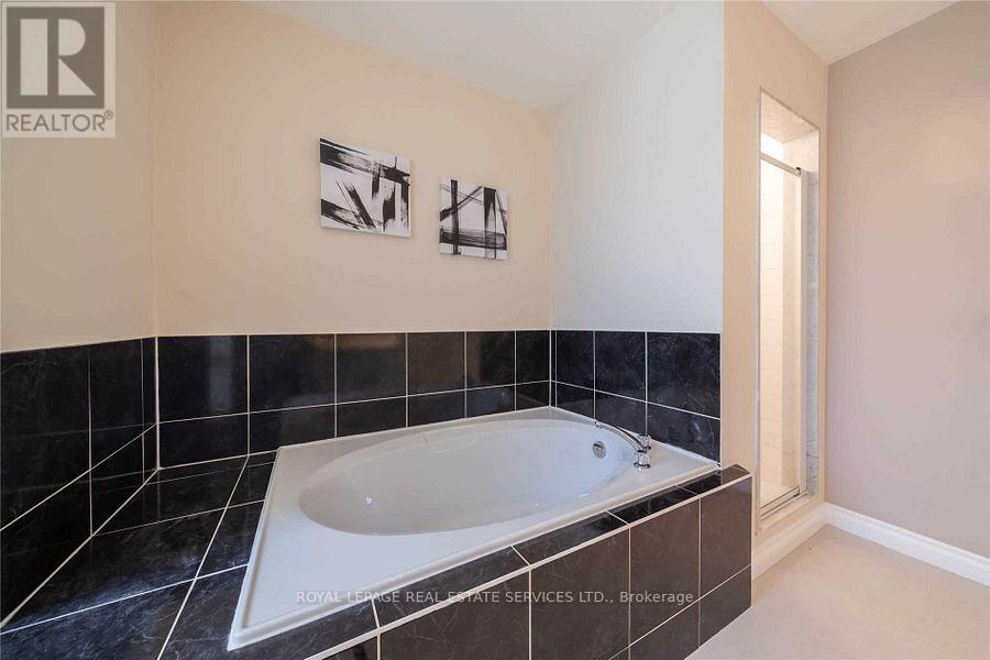 149 Roxton Road, Oakville, Ontario  L6H 6N3 - Photo 22 - W12736586