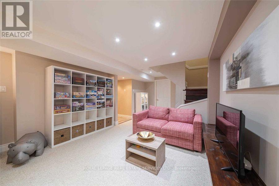 149 Roxton Road, Oakville, Ontario  L6H 6N3 - Photo 24 - W12736586