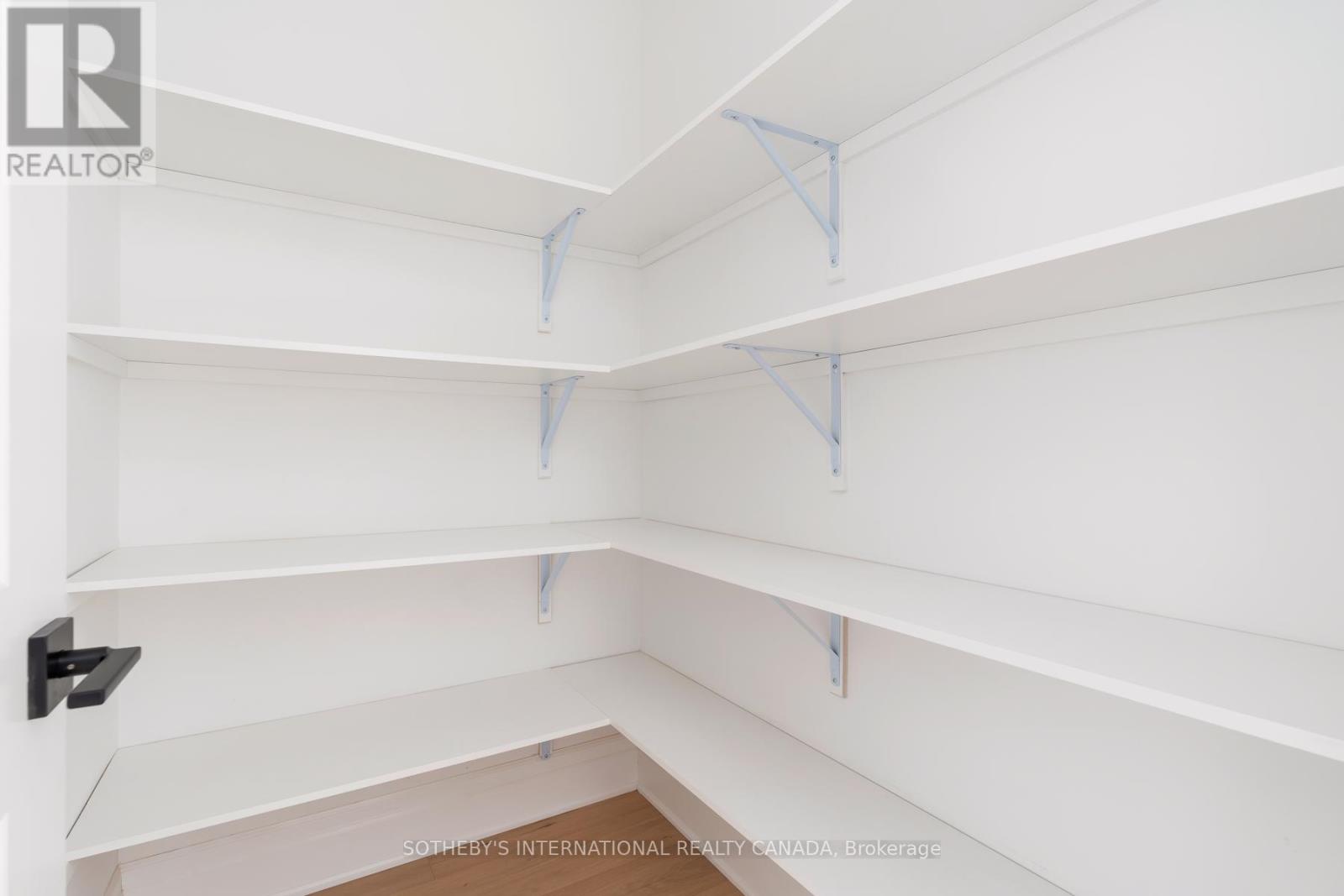 1556 Cookman Drive, Milton, Ontario  L9E 2A7 - Photo 23 - W12736588