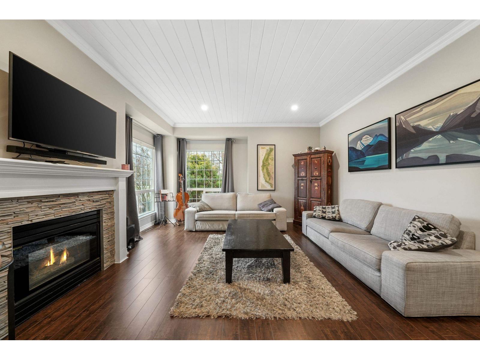 18810 65 Avenue, Surrey, British Columbia  V3S 8V1 - Photo 3 - R3083804