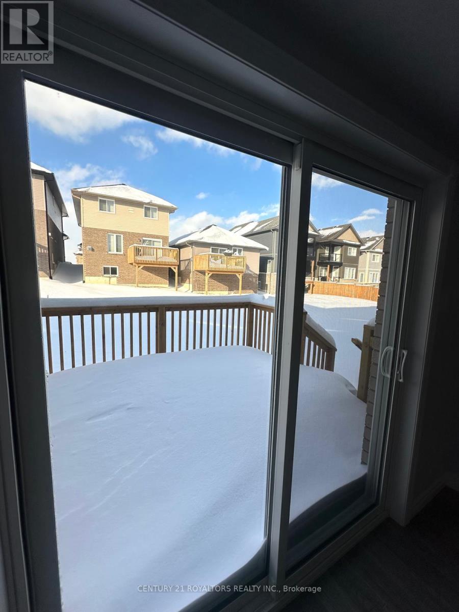 240 O'neil Street, Peterborough, Ontario  K9J 6X4 - Photo 13 - X12736510