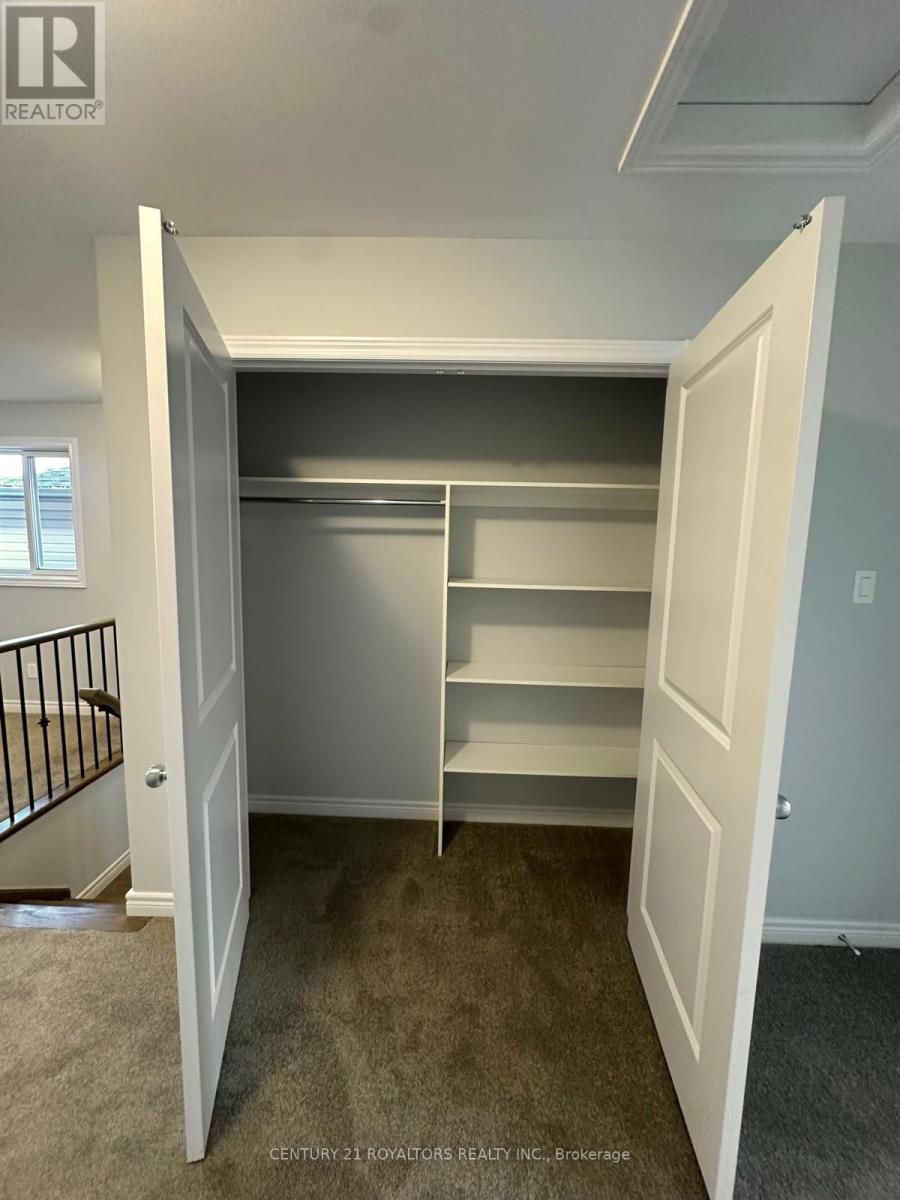 240 O'neil Street, Peterborough, Ontario  K9J 6X4 - Photo 22 - X12736510