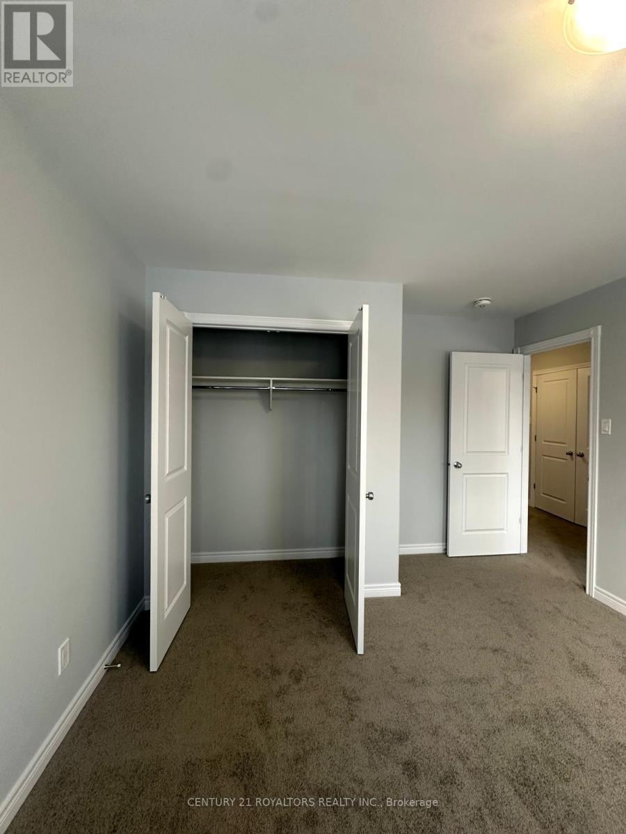 240 O'neil Street, Peterborough, Ontario  K9J 6X4 - Photo 23 - X12736510