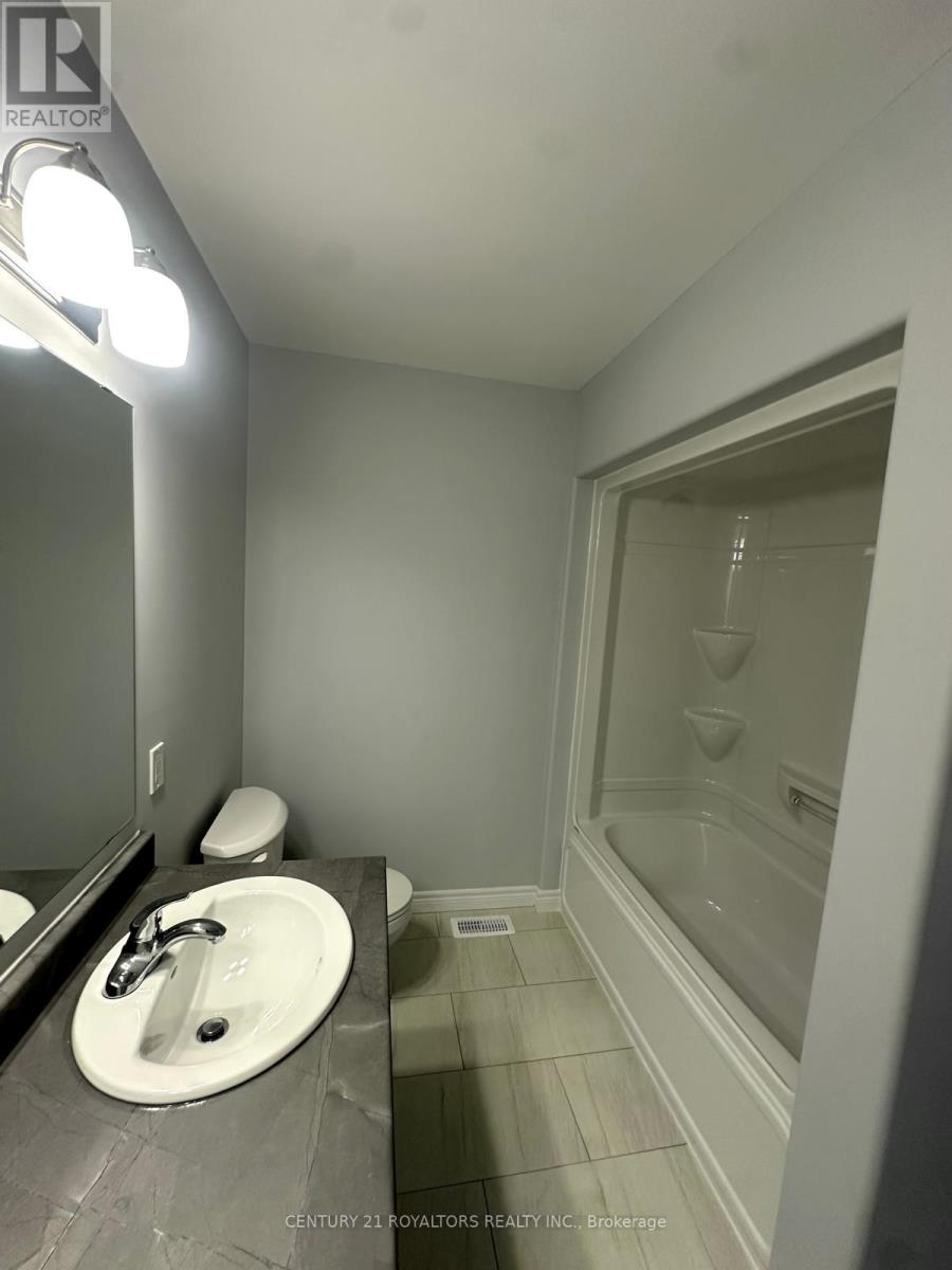 240 O'neil Street, Peterborough, Ontario  K9J 6X4 - Photo 26 - X12736510