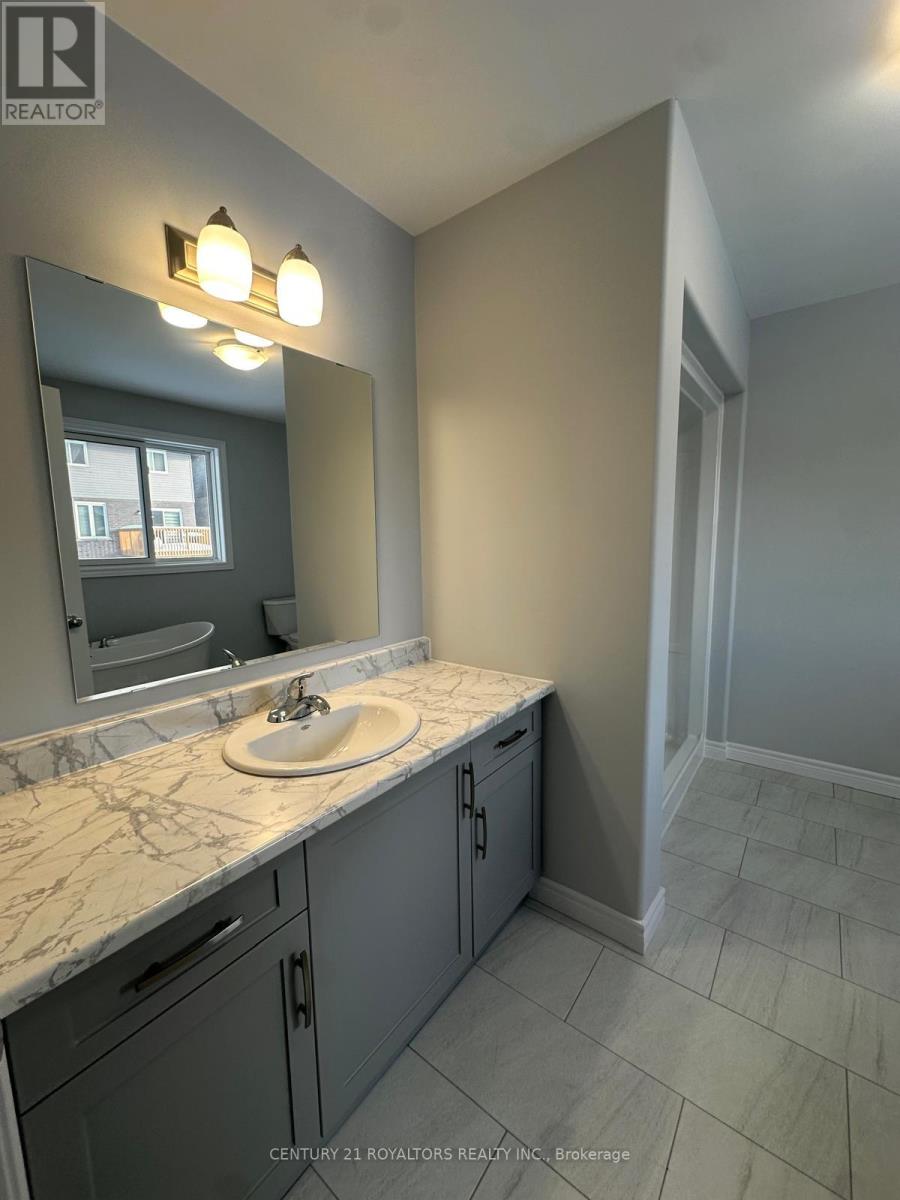 240 O'neil Street, Peterborough, Ontario  K9J 6X4 - Photo 29 - X12736510