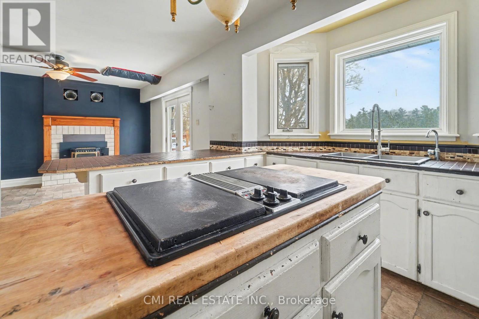 4810 Mohrs Road, Ottawa, Ontario  K7S 3G7 - Photo 8 - X12736518