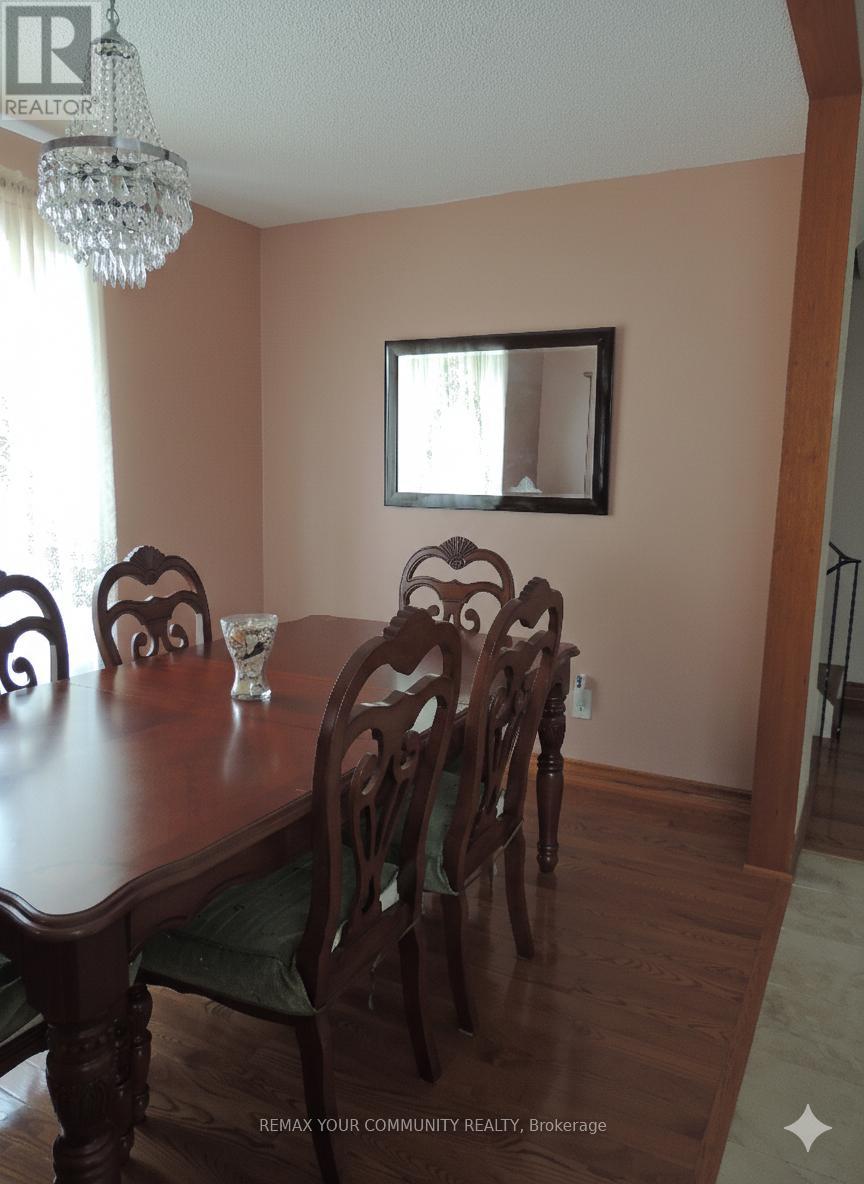 2634 Canberra Road, Mississauga, Ontario  L5N 1V3 - Photo 6 - W12736330