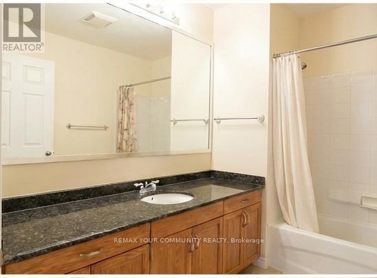 2634 Canberra Road, Mississauga, Ontario  L5N 1V3 - Photo 7 - W12736330