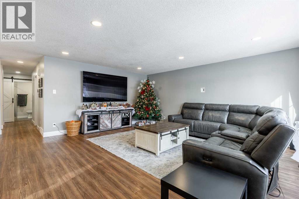 2220 Mayor Magrath Drive S, Lethbridge, Alberta  T1K 2S4 - Photo 7 - A2272615