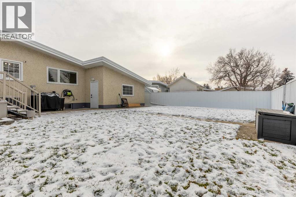 2220 Mayor Magrath Drive S, Lethbridge, Alberta  T1K 2S4 - Photo 42 - A2272615