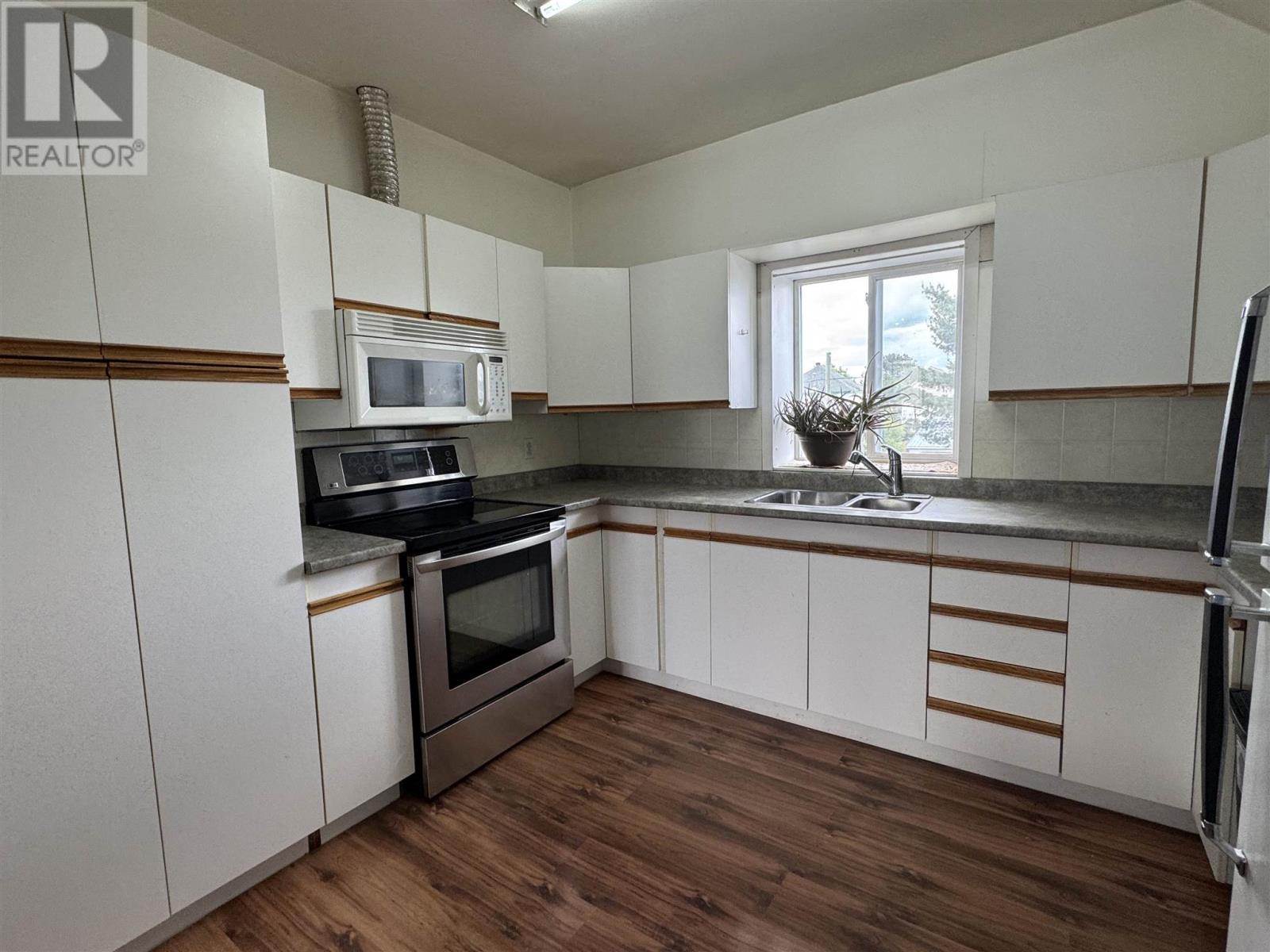 16 Lansdowne St S, Chapleau, Ontario  P0M 1K0 - Photo 22 - SM251689