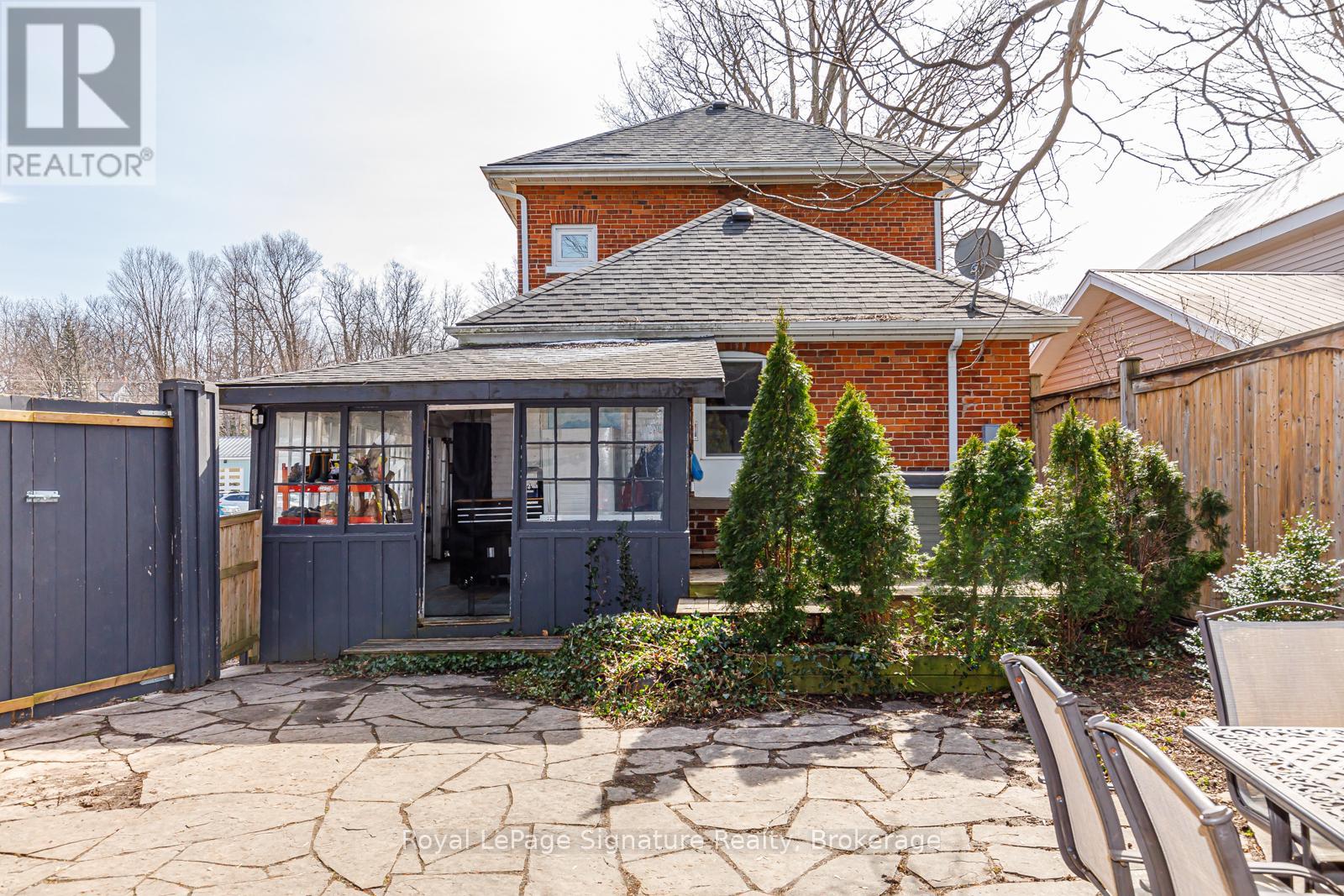 155 Clark Street, Blue Mountains, Ontario  N0H 1J0 - Photo 26 - X12736660